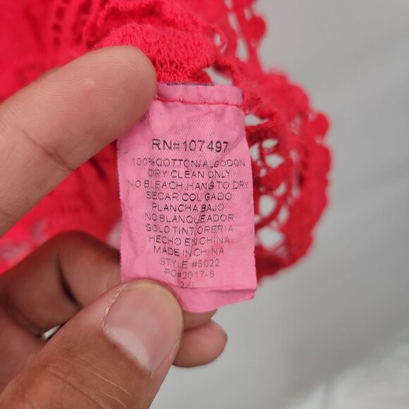 Plus Size Blouse Embroidered Crochet Crewneck Sheer 3/4 Sleeve 2XL Womens Red - Picture 6 of 12